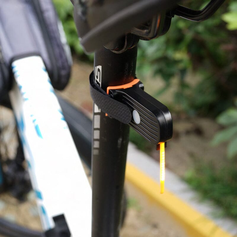 Cadeau idéal : Feu arrière LED pour vélo — sécurité et visibilité maximales 🚴✨ À moitié prix aujourd'hui seulement !